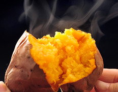 実測糖度45.3度！40日以上の長期熟成により甘さが増した当社限定の「安納紅芋」